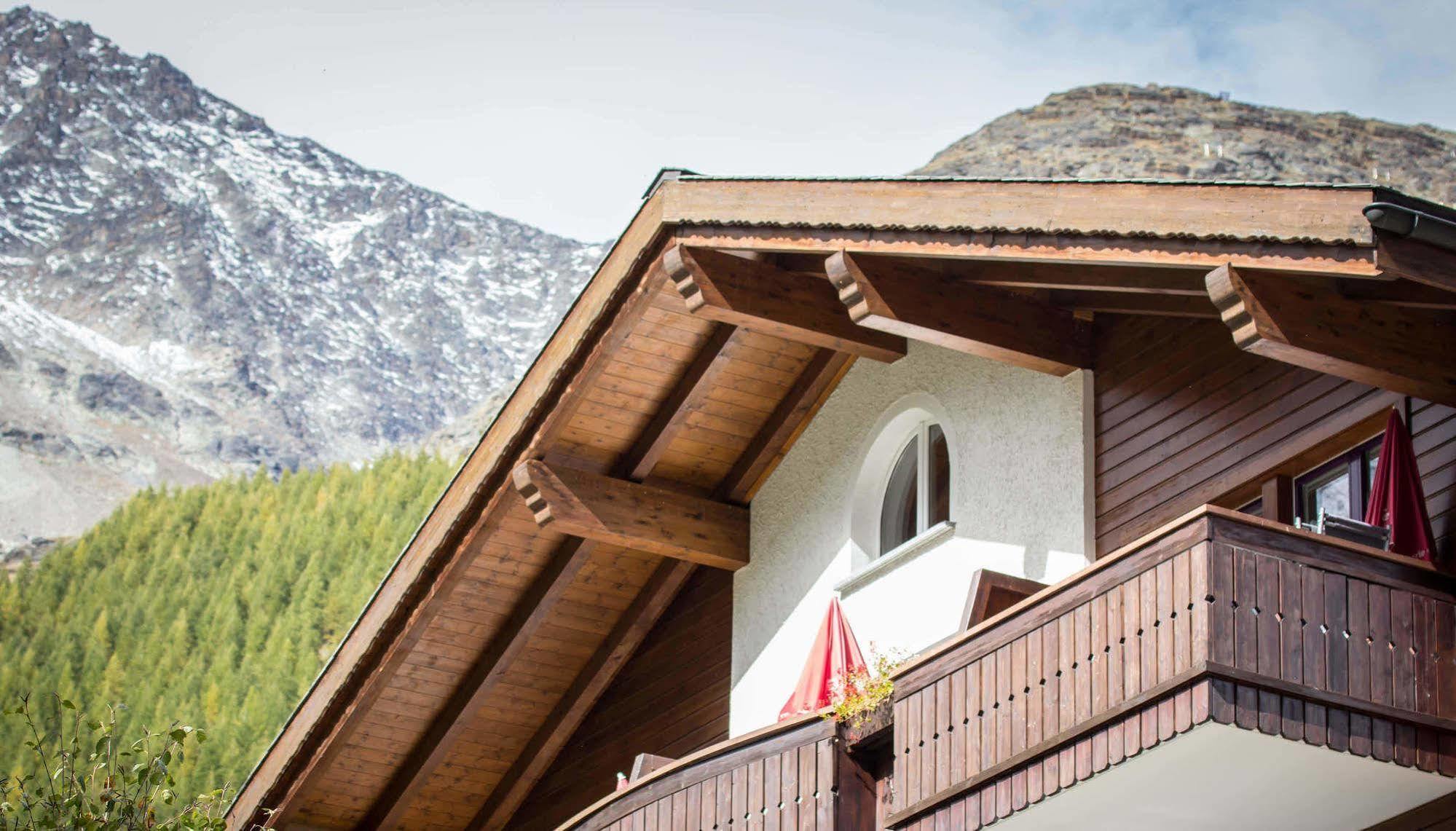 Berghof Garni - The Dom Collection Bed & Breakfast Saas-Fee Luaran gambar