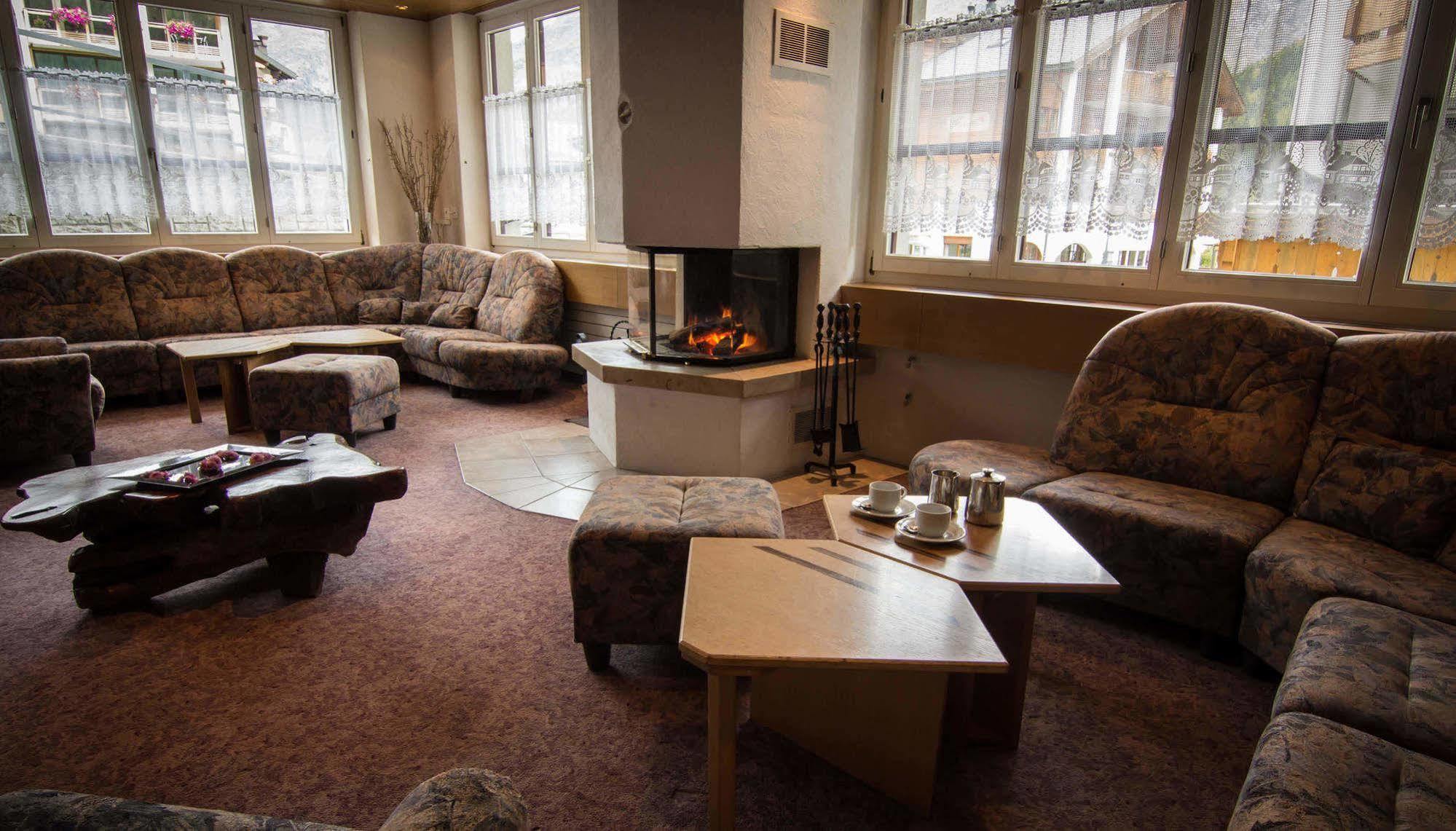 Berghof Garni - The Dom Collection Bed & Breakfast Saas-Fee Luaran gambar