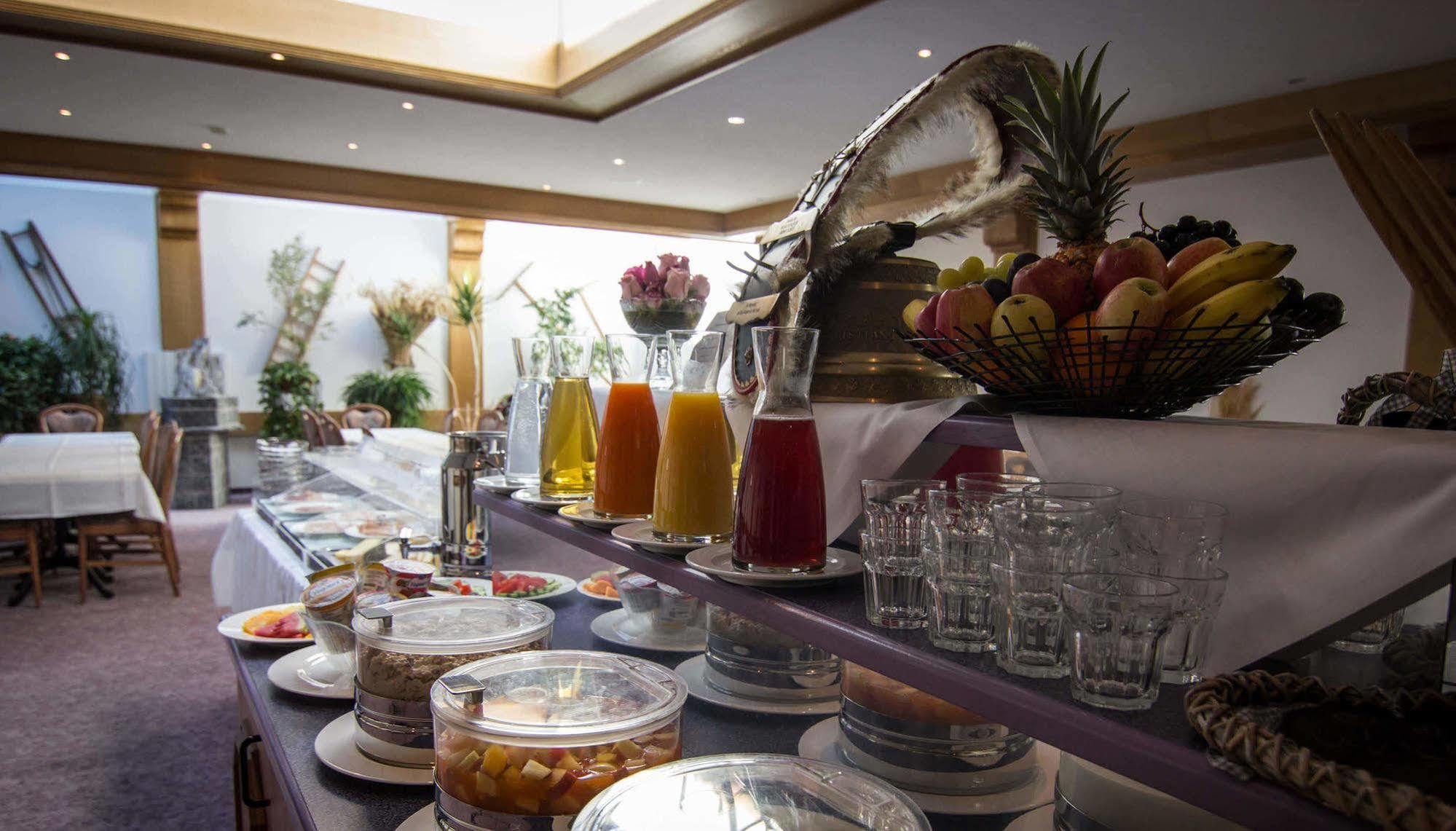 Berghof Garni - The Dom Collection Bed & Breakfast Saas-Fee Luaran gambar
